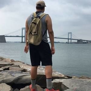 Meet your Posher, Cesar